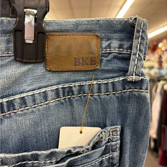 BKE Men 36XL Seth Style Jeans - Picture 5 of 8